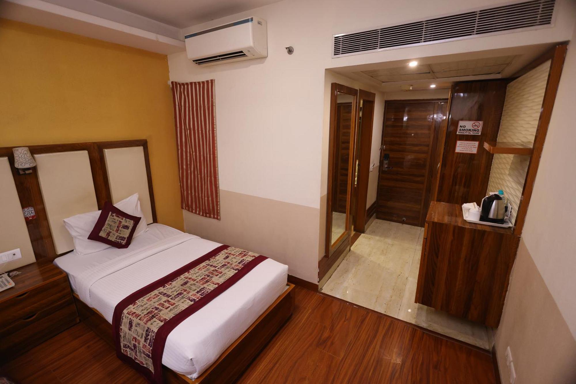 Airport Hotel Ramhan Palace Mahipalpur Nové Dillí Exteriér fotografie